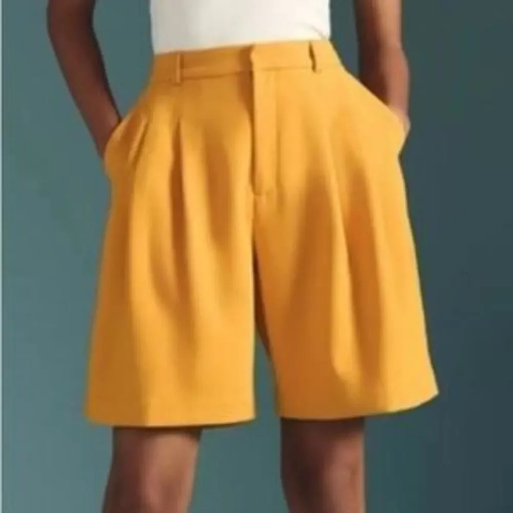 Maeve by Anthropologie Women's 0 Avery Pleated High-Waisted Orange Mot Shorts‎